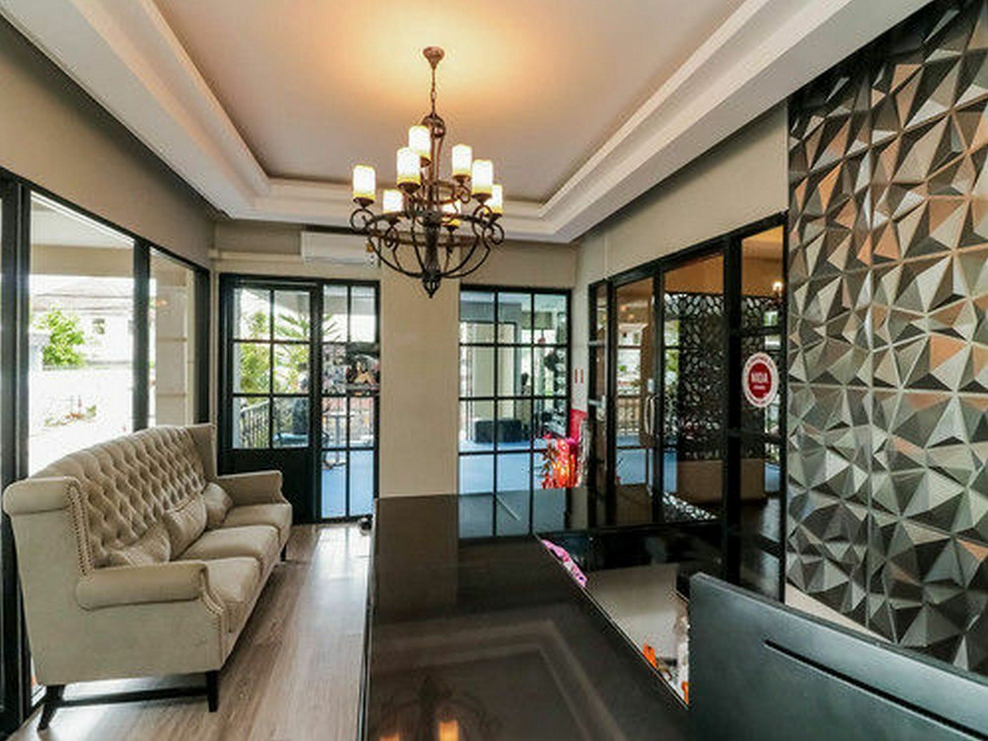 Marisa Residence Bangkok Luaran gambar